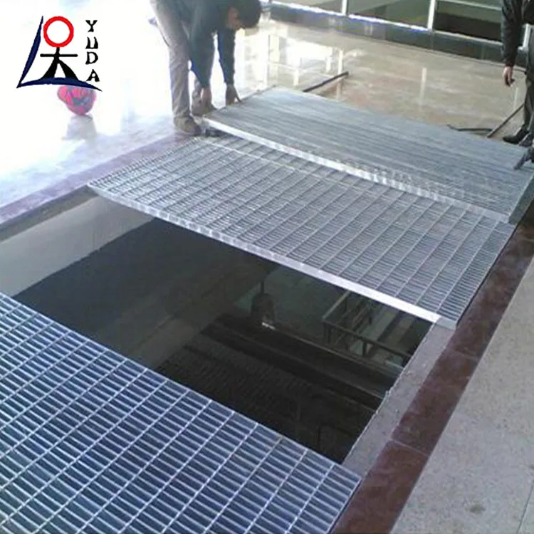 Mild drainage platform flooring welded grates metal galvanized steel floor grating trench covers