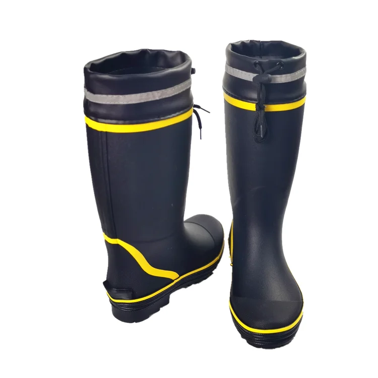 The factory produces high-quality anti slip rubber shoes from South Korea and Japan, which are fashionable,