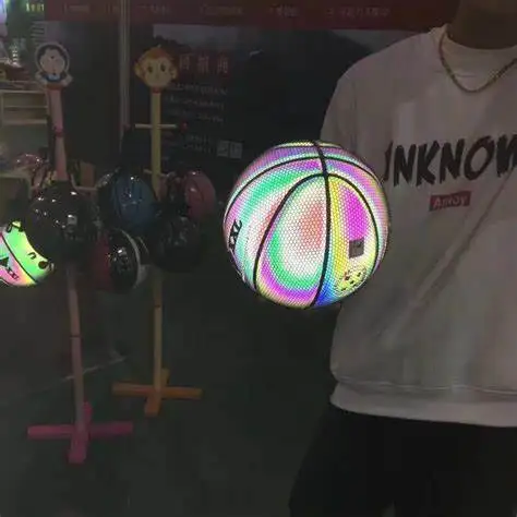 Holographic Flash Glowing Reflective Basketball No. 7 Fluorescent Luminous No. 7 Adult Basketball