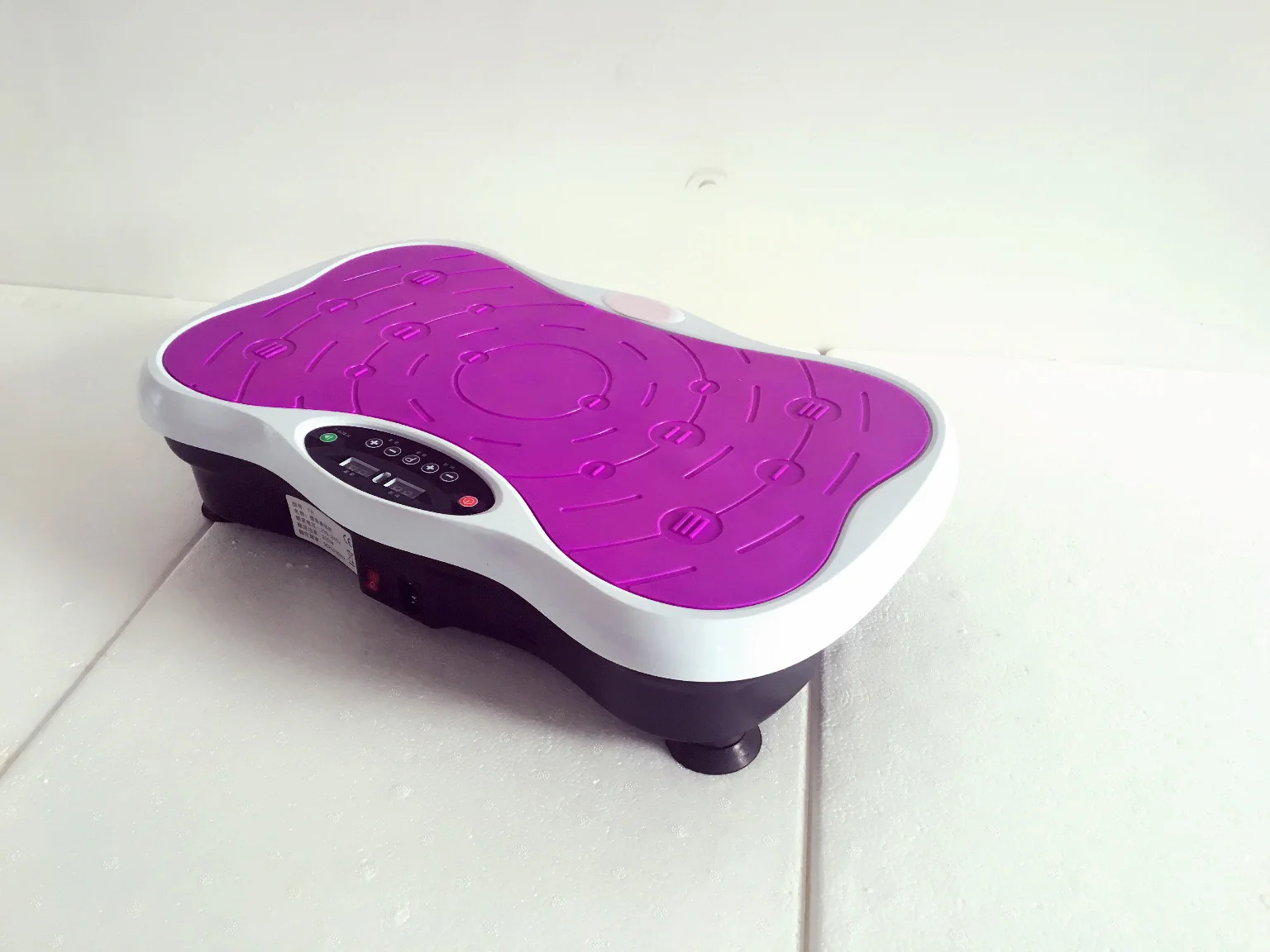 
New Type Of Fat-reducing Indoor Electric Fitness Lazy Body Sculpting Standing Loose Weight Vibration Motors Machine 