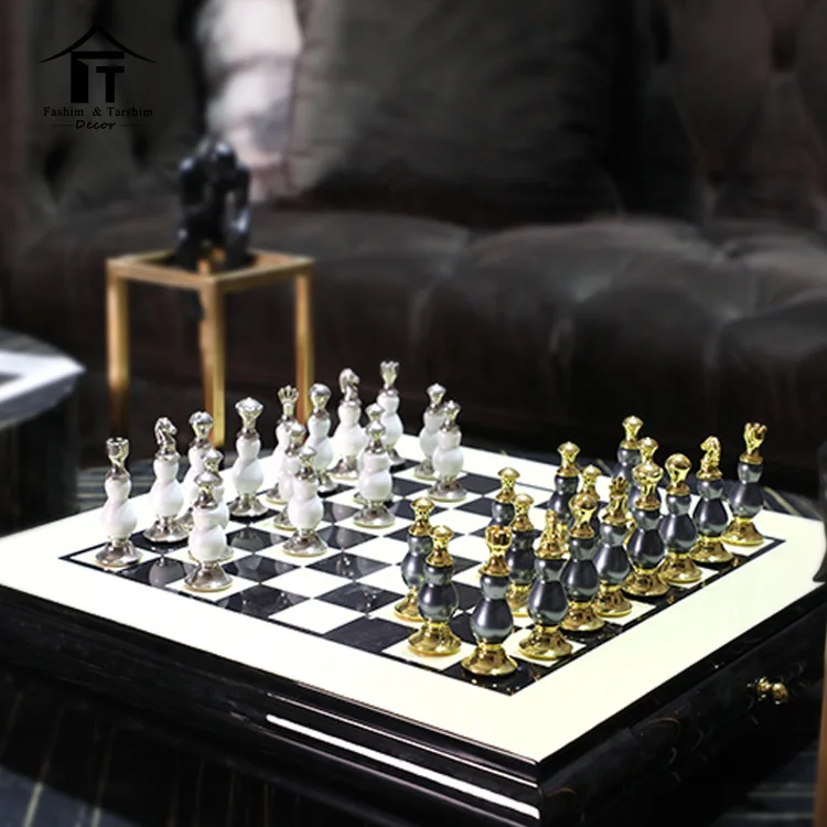 Luxury top rated chess board wood with chess for home decoration chessboard