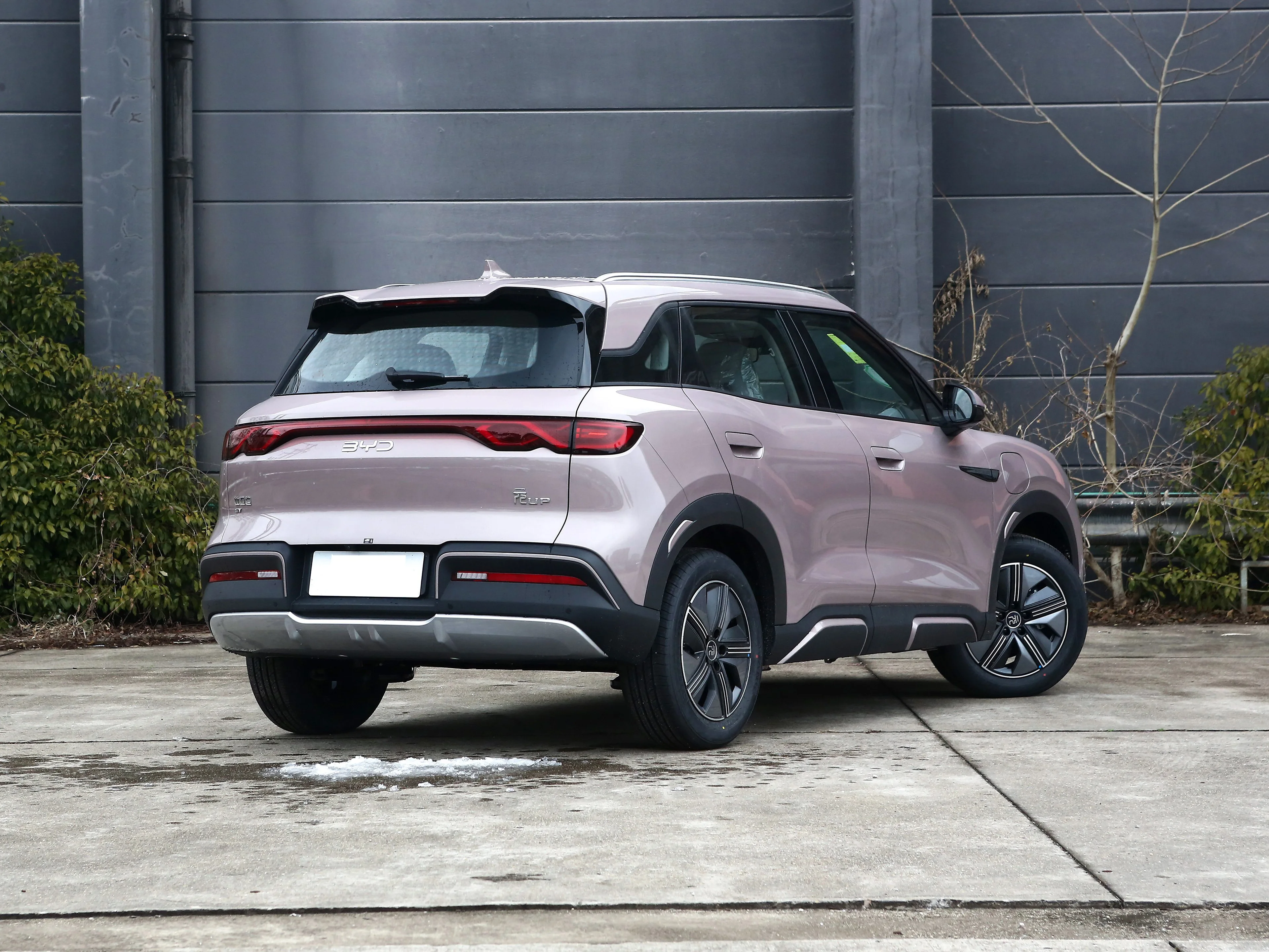 new electric energy modern car byd used byd car 5 seat pure electric suv china 401km long range byd yuan up suv