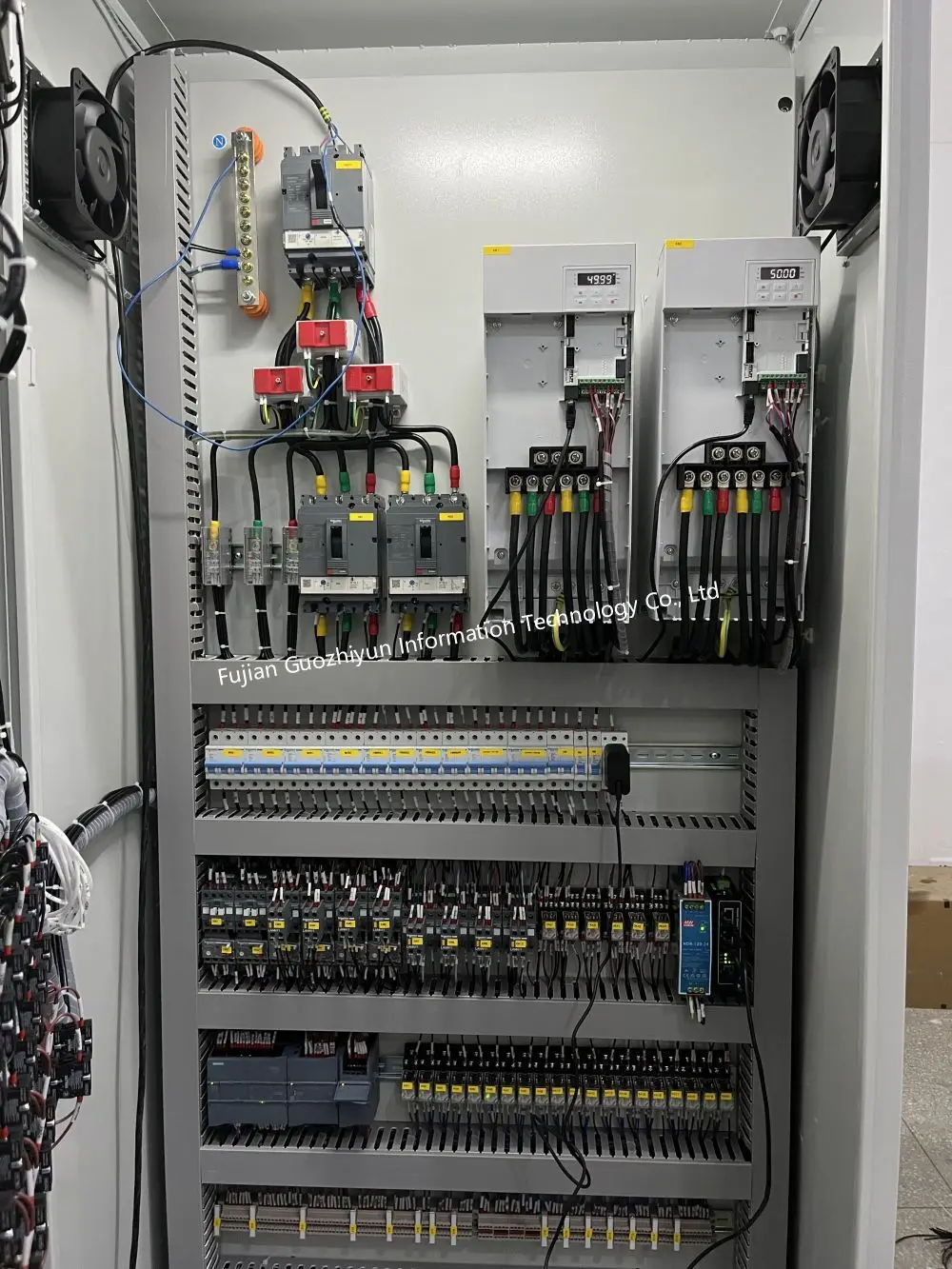 YY-Q60 система управления PLC программируемая DCS распределительная панель шкафа регулирования частоты 380 В VFD