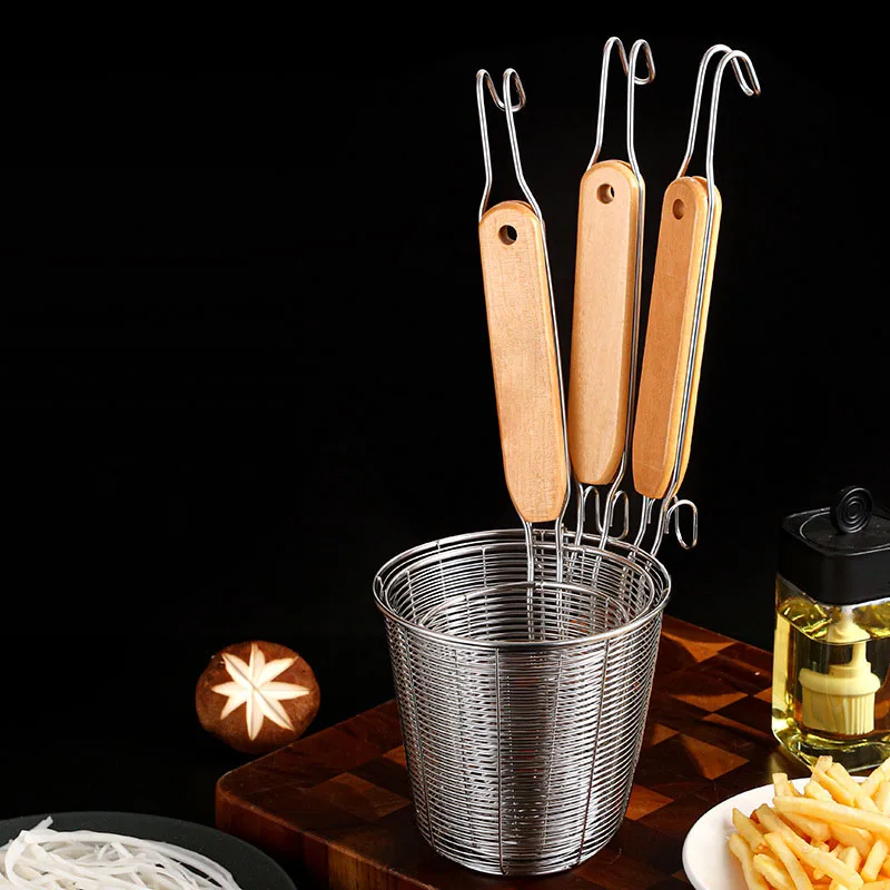 Mesh Spider Strainer Pasta Basket with Wooden Handle Stainless Steel Noodle Strainer Fry Colanders