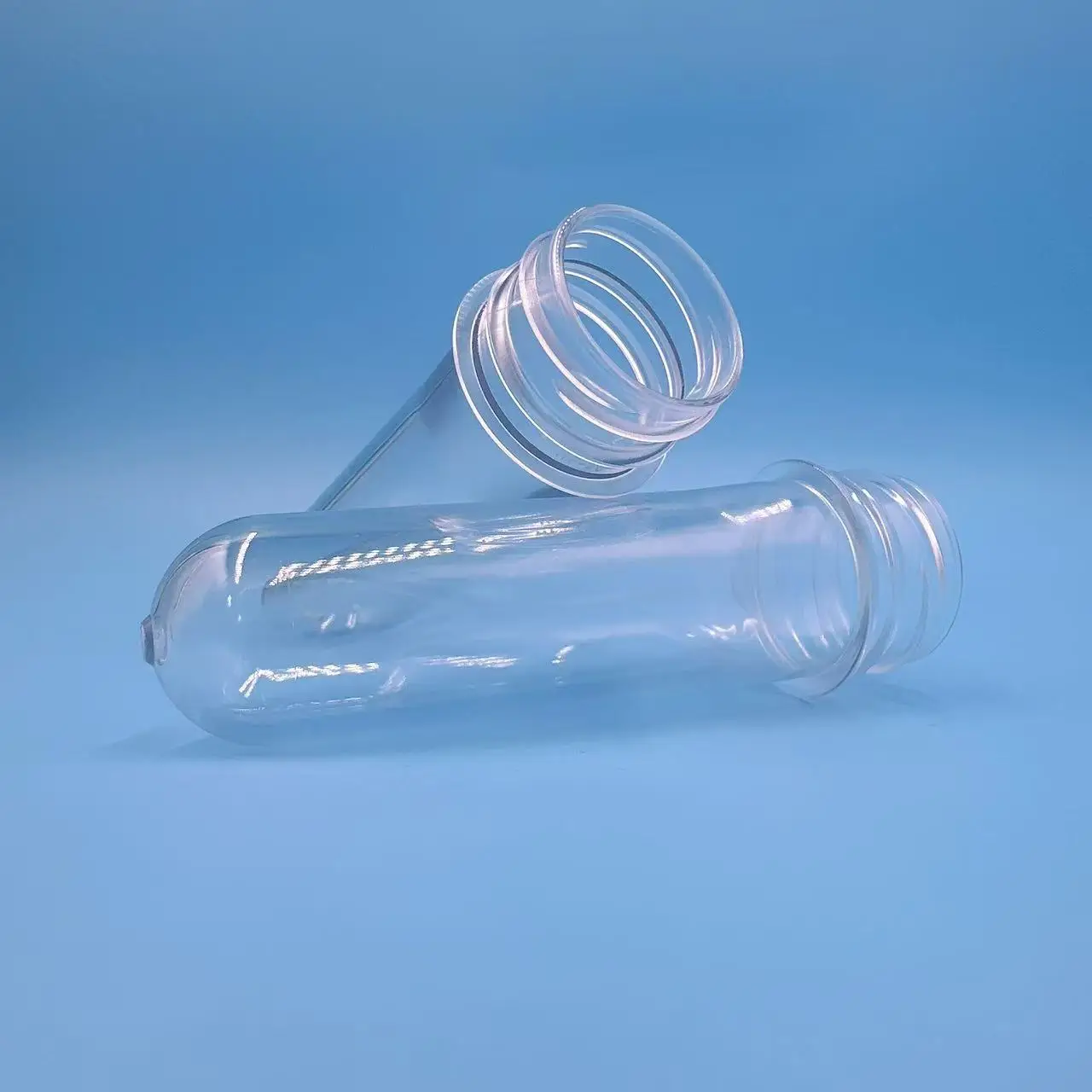 Plastic pet preform price in taizhou skyblue color pet preform 30 size for mineral water bottle