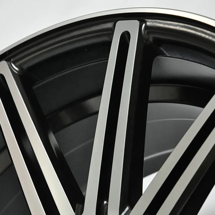 Professional manufacturer 18 inch silver alloy cast wheels