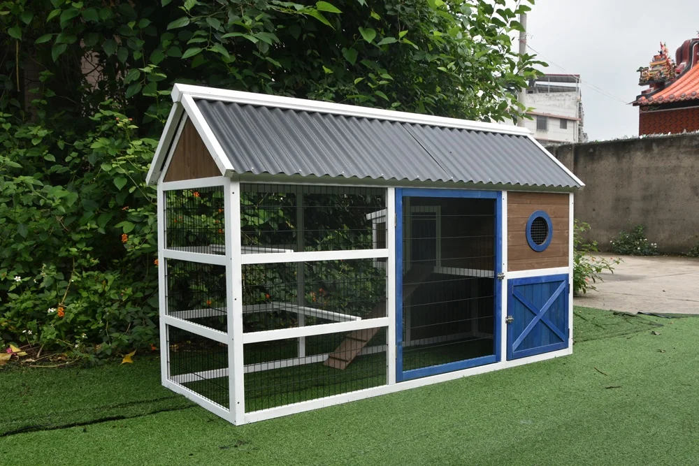 Wooden newly design hot-selling chicken coop with plastic roof