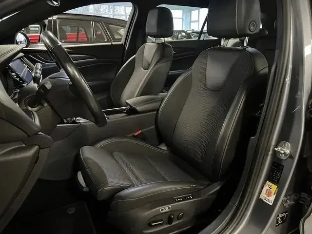 GOOD CONDITION Used Opel-Insignia ST Business Elegance 2.0 Available for Delivery