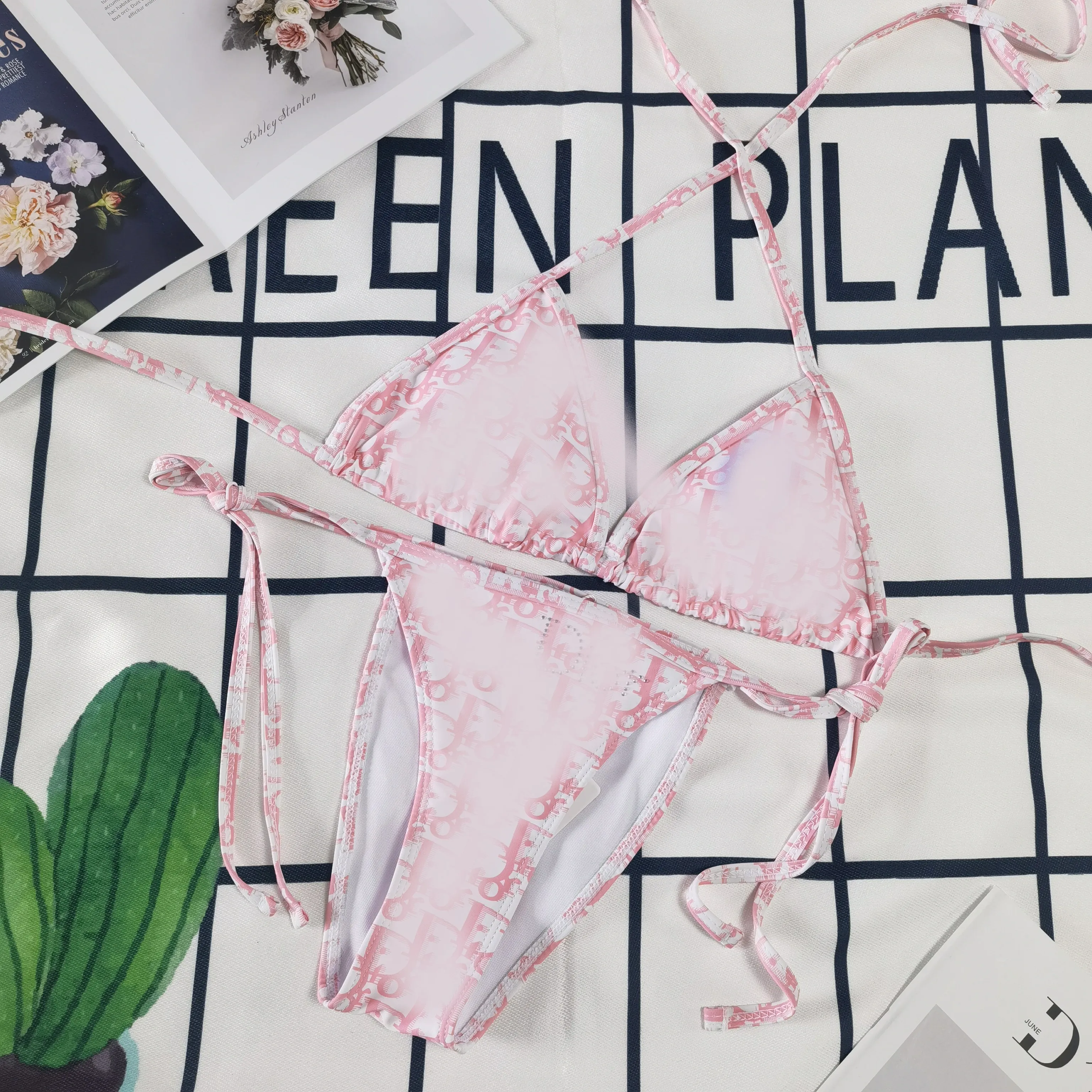 Famous brand plaid printed bikini feminine strap triangle split vacation swimsuit