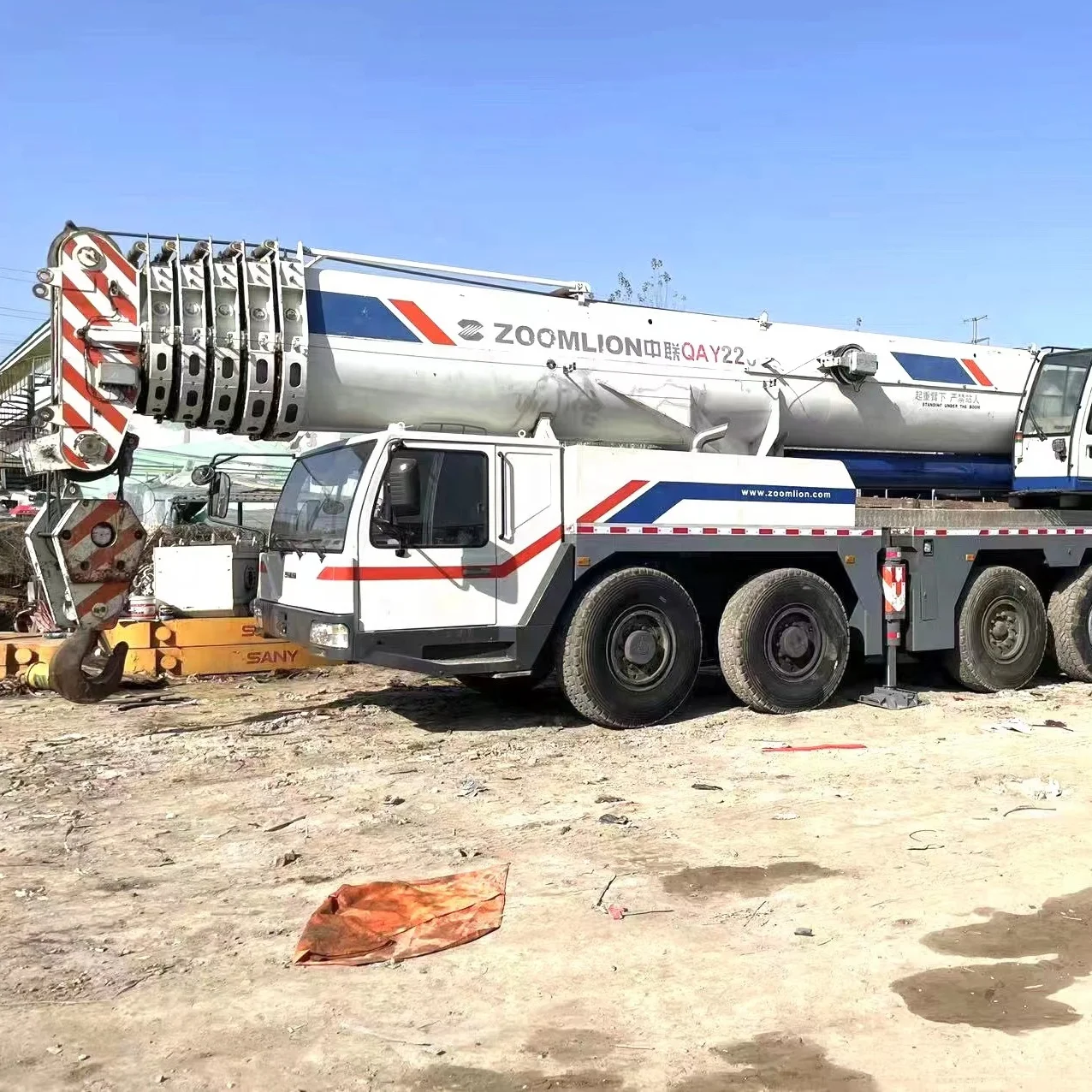 Zoomlion 220ton All Terrain Crane