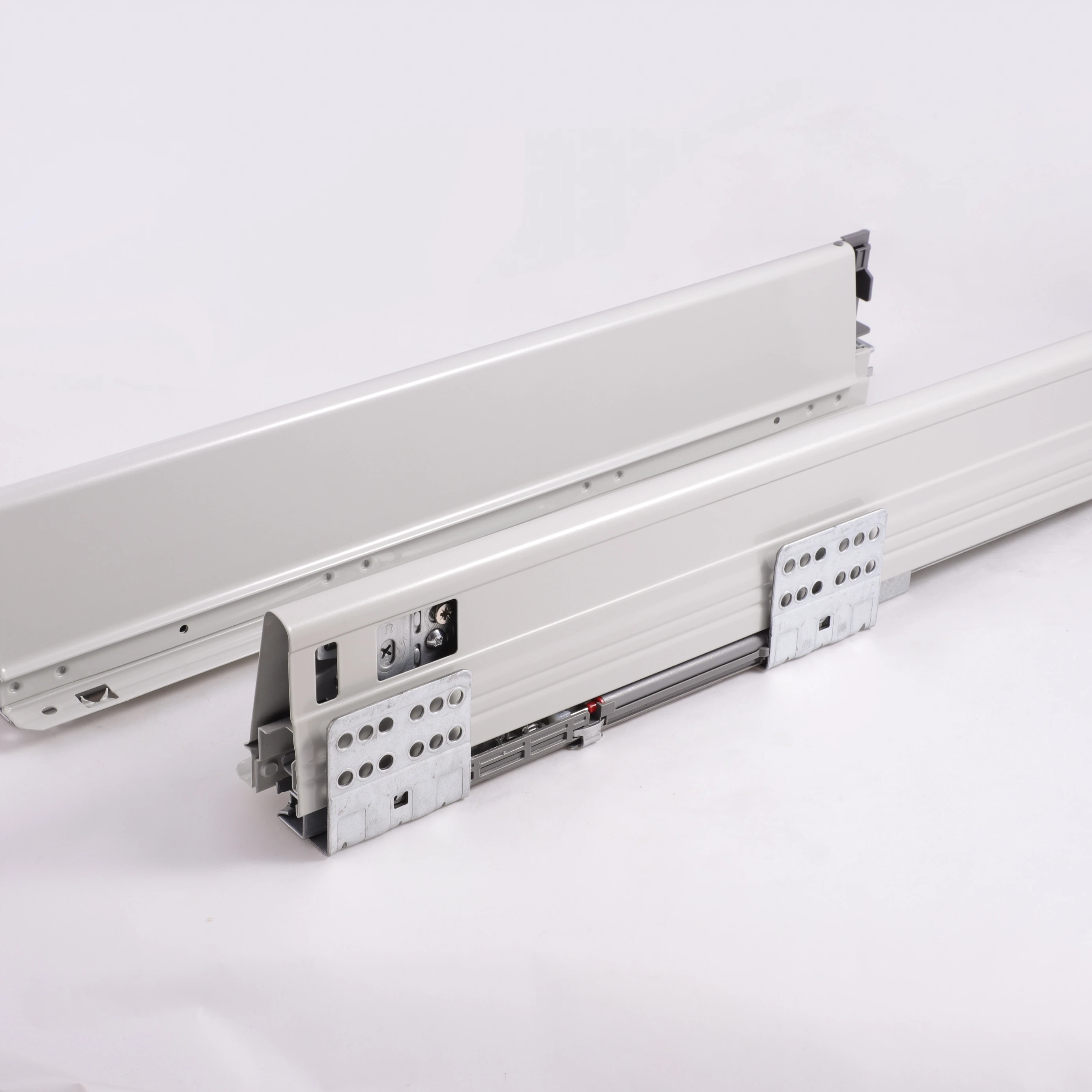 Производство регулируемых мягких тонких металлических двухстенных ящиков скользящих тандемных для кухонного