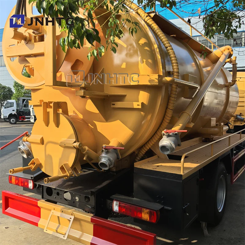 HOWO TX Sewage Suction Trucks 15cbm Vacuum Pump Sewerage Liquid Waste Tanker Sewage Cleaning Truck