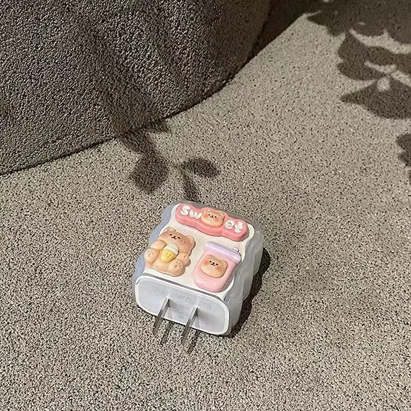 Korea Cute Bear Bread Transparent Charger Cover For IPhone 11 12 13 14 15 18W-20W Charge Protection Cover Soft Charger Sleeve