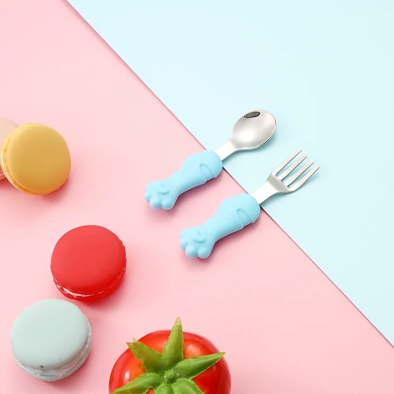 Wholesale Cute Paw Shaped BPA Free Custom Logo Kids Baby Feeding Set Silicone Suction Plate Cutlery Fork Spoon Set For Toddlers