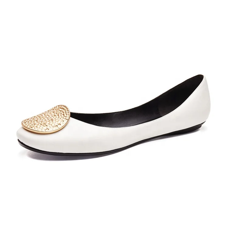 
New trend womens flat foldable slip on shoes leather metal charm ballet white flat shoes 