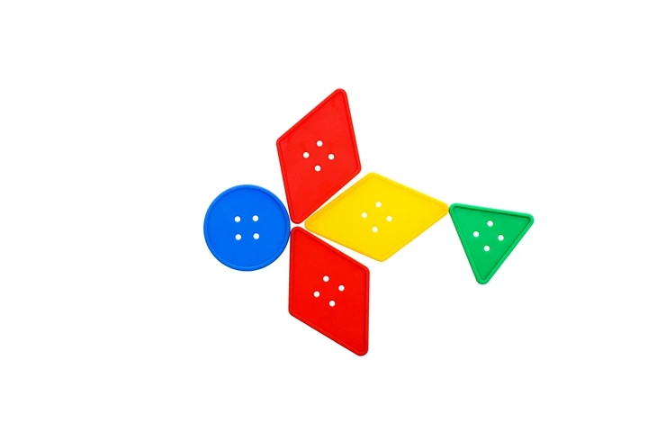 Wholesale Plastic Perforated Toys Educational Toy Blocks Sets