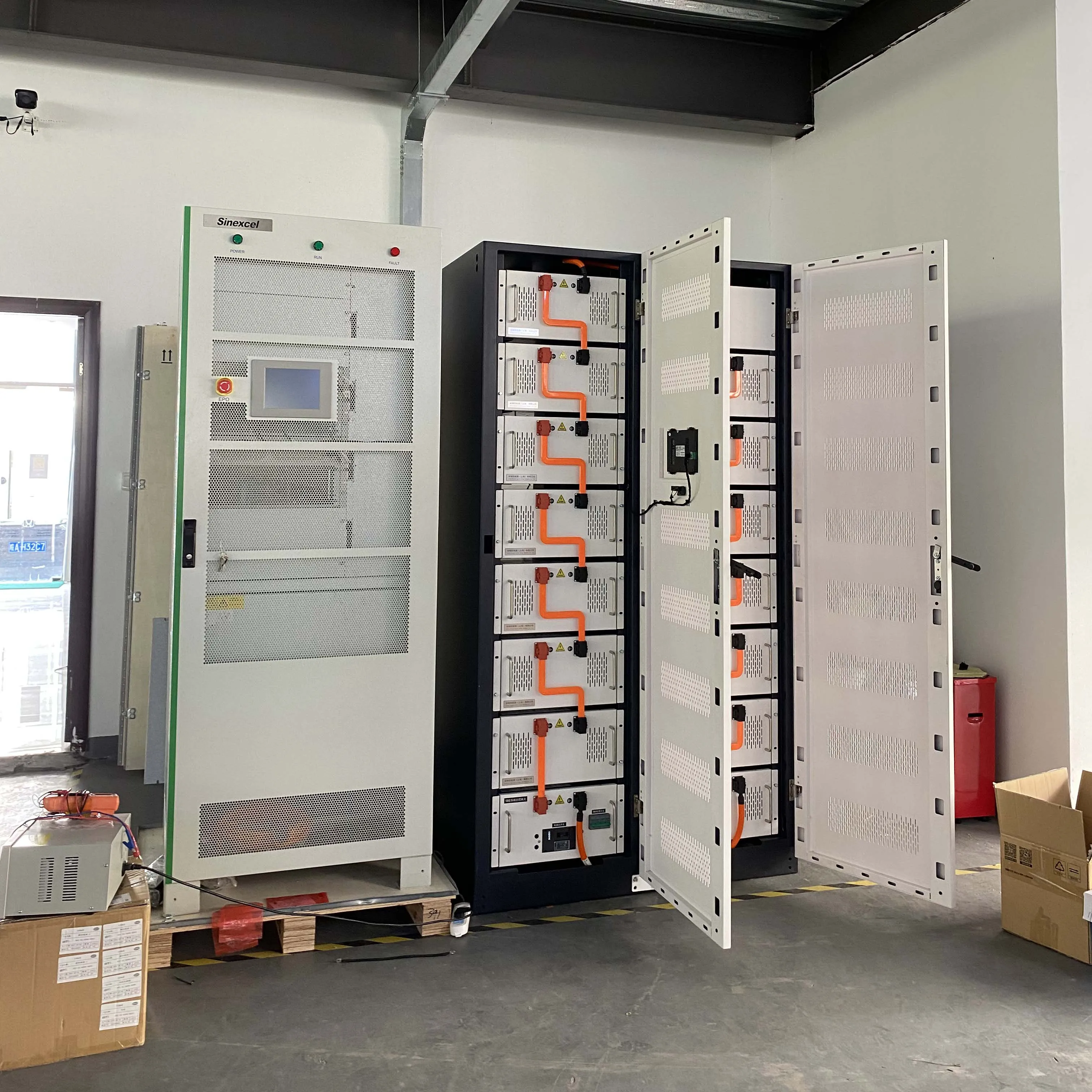 Industrial & Commercial Energy Storage Container Cabinet LiFePO4 Batteries Solar Energy Battery Storage System