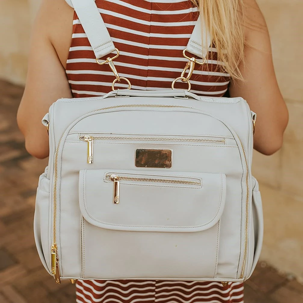 Hot Selling Custom Vegan leather waterproof baby diaper bag for mom and dad Baby Backpacks Mommy Bags With Stroller Changing Pad