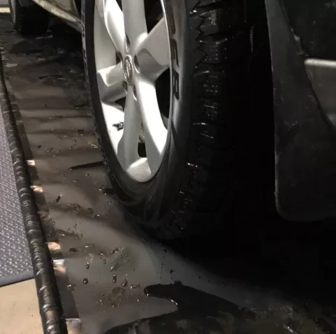 Car Washing Garage Car Wash Floor PVC Mat Water Containment Mats