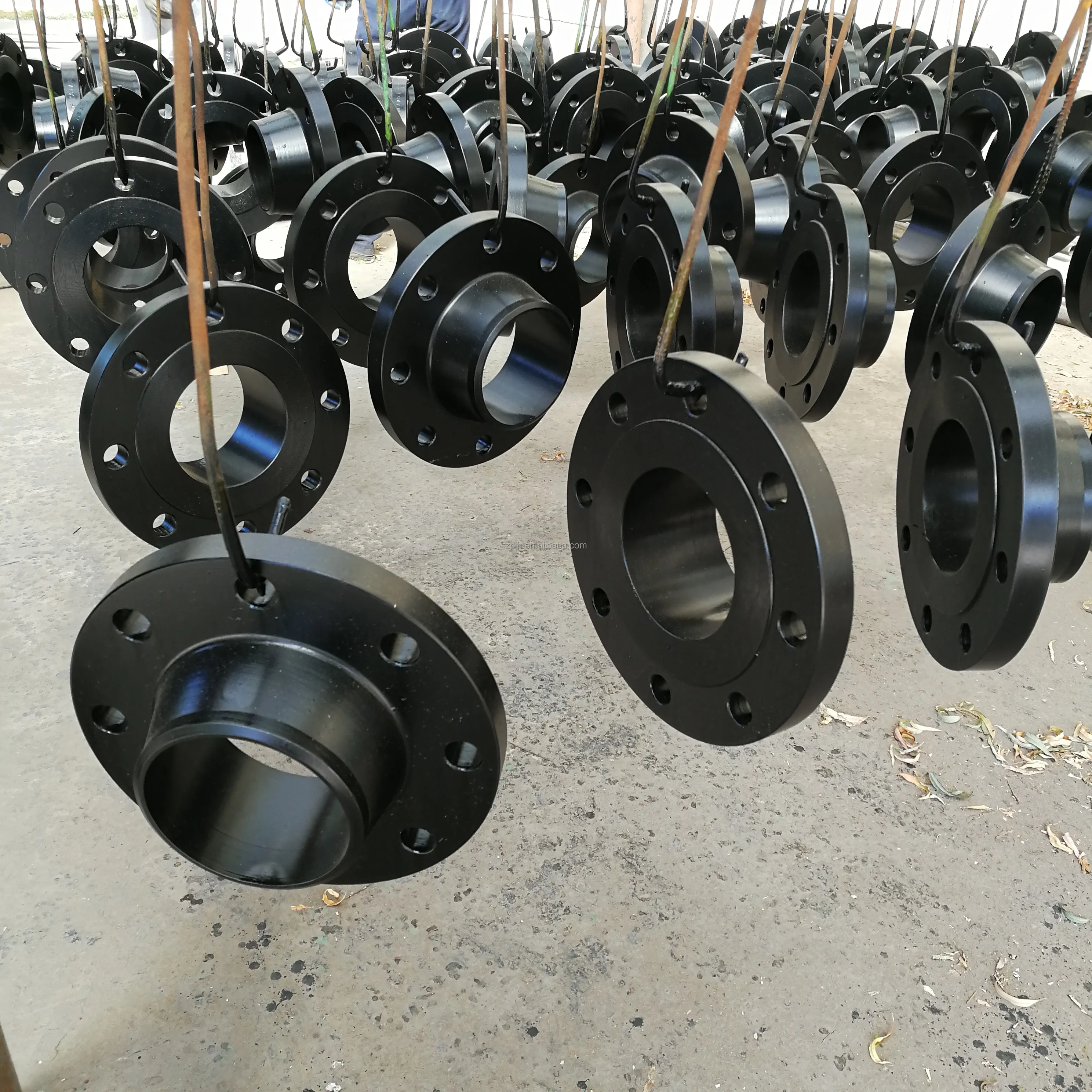 ANSI B16.5 CLASS 150LBS A105 Weld Neck forged pipe flange