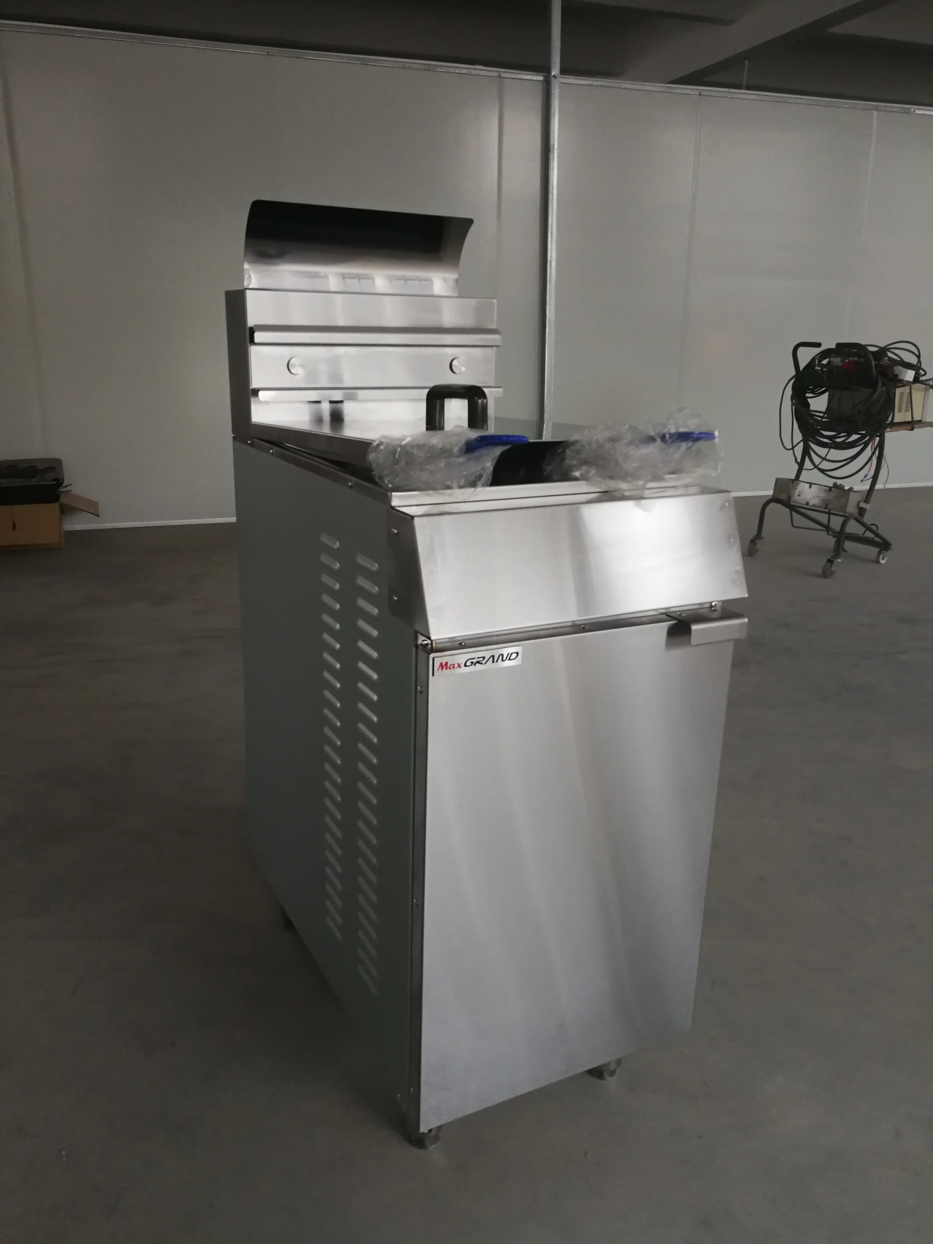 
KFC 3/4 Burners Commercial Chicken Fish Frying Fried Open Deep Gas LPG Gaz Chips Potato Fryer 