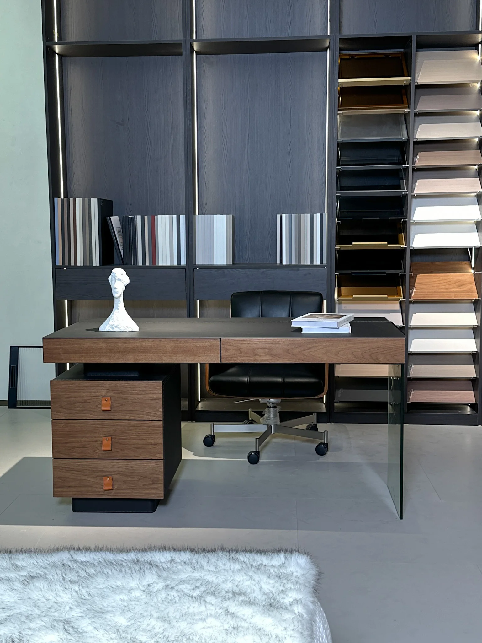 Stylish Nordic Office Study Room Desk Italian Executive Desk Modern Office Furniture Home study table for adult table for study