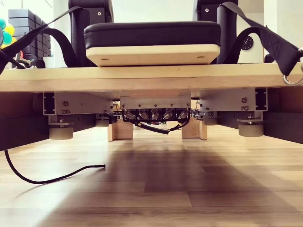 Dezhou Shizhuo  Boay Pilates Reformer Machine White Maple Wood Pilates Bed For Yoga