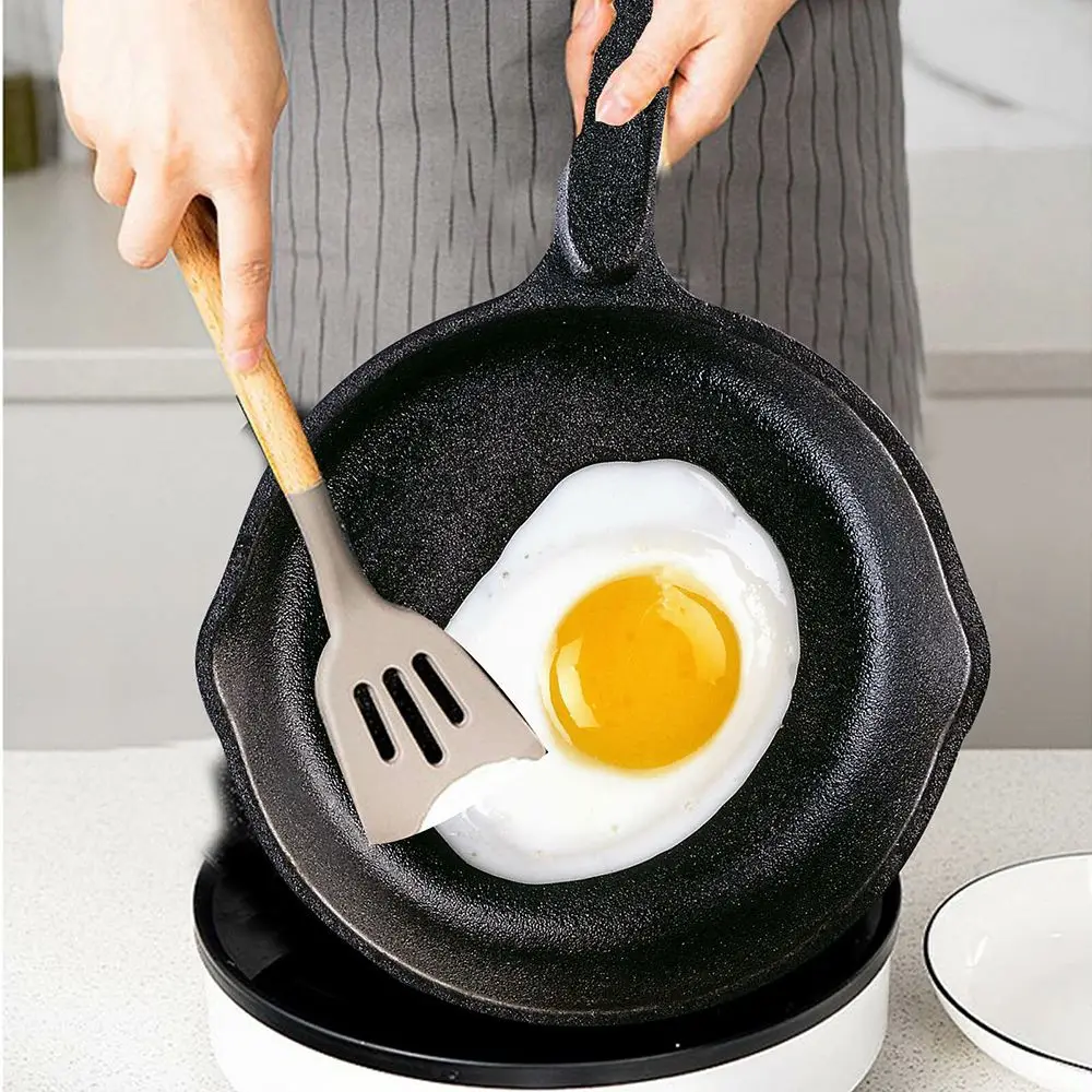 Cast Iron Pan 16cm 21cm 26cm Skillet Frying Pan Non-Stick Pancake gas stove Wok Home Garden Cast Iron Cauldron Egg Pan