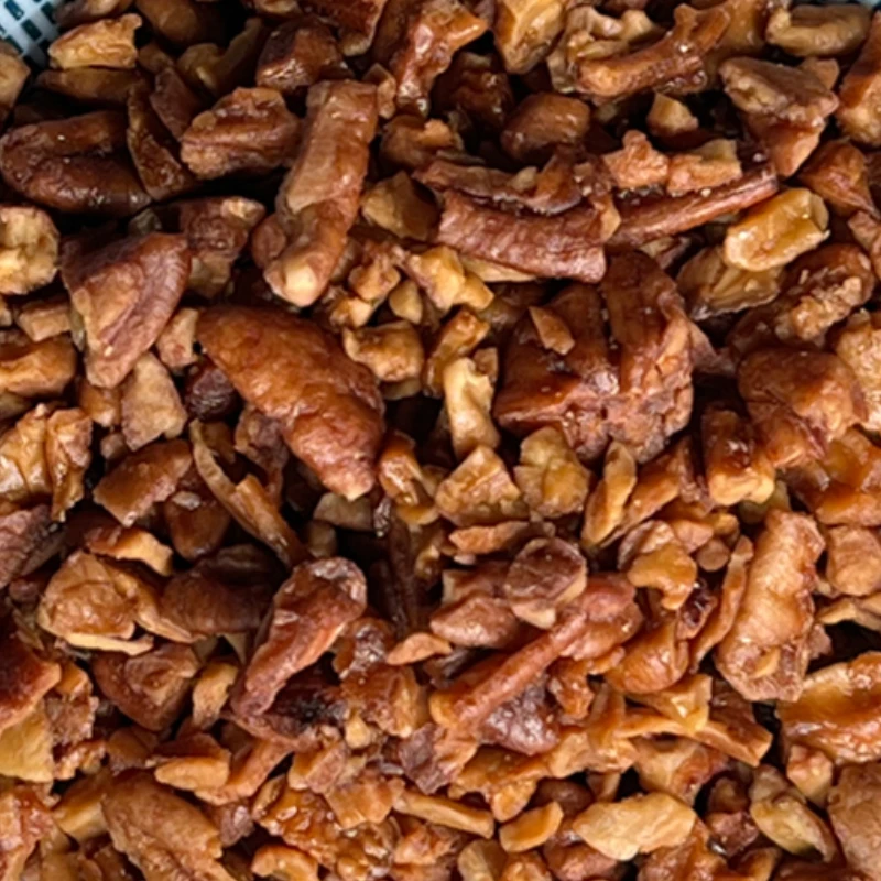 Wholesale High Quality Gansu Hualong peeled Natural Amber pieces Walnuts kernel price Food For Sale in Bulk organic walnuts