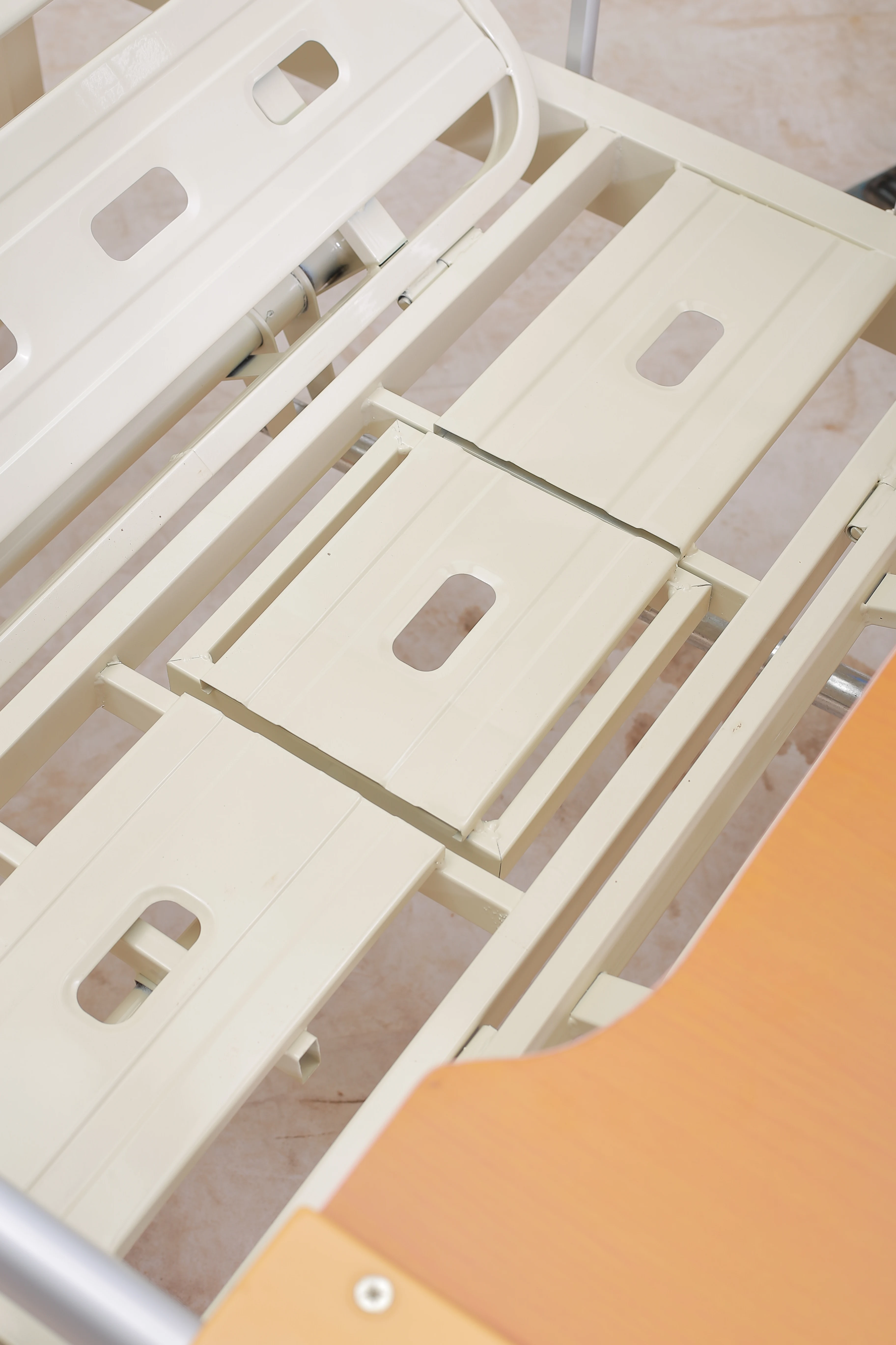  AI DI бесплатный образец медицинская кровать OEM/ODM ABS 2 кривошипа функции ICU Больничная койка для