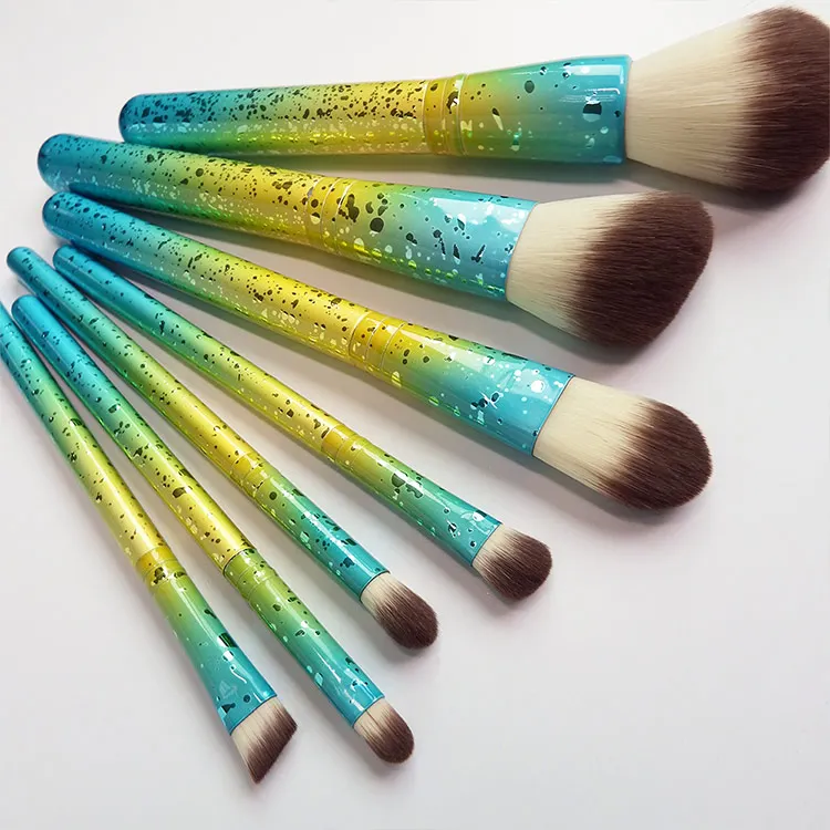 
Fashion Durable Gradient Color Makeup Brush 7 pcs Luxury Colorful Makeup Brushes High Quality Vegan Beauty Tool 