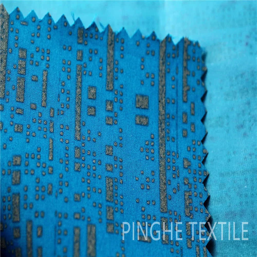 Светоотражающая ткань с принтом