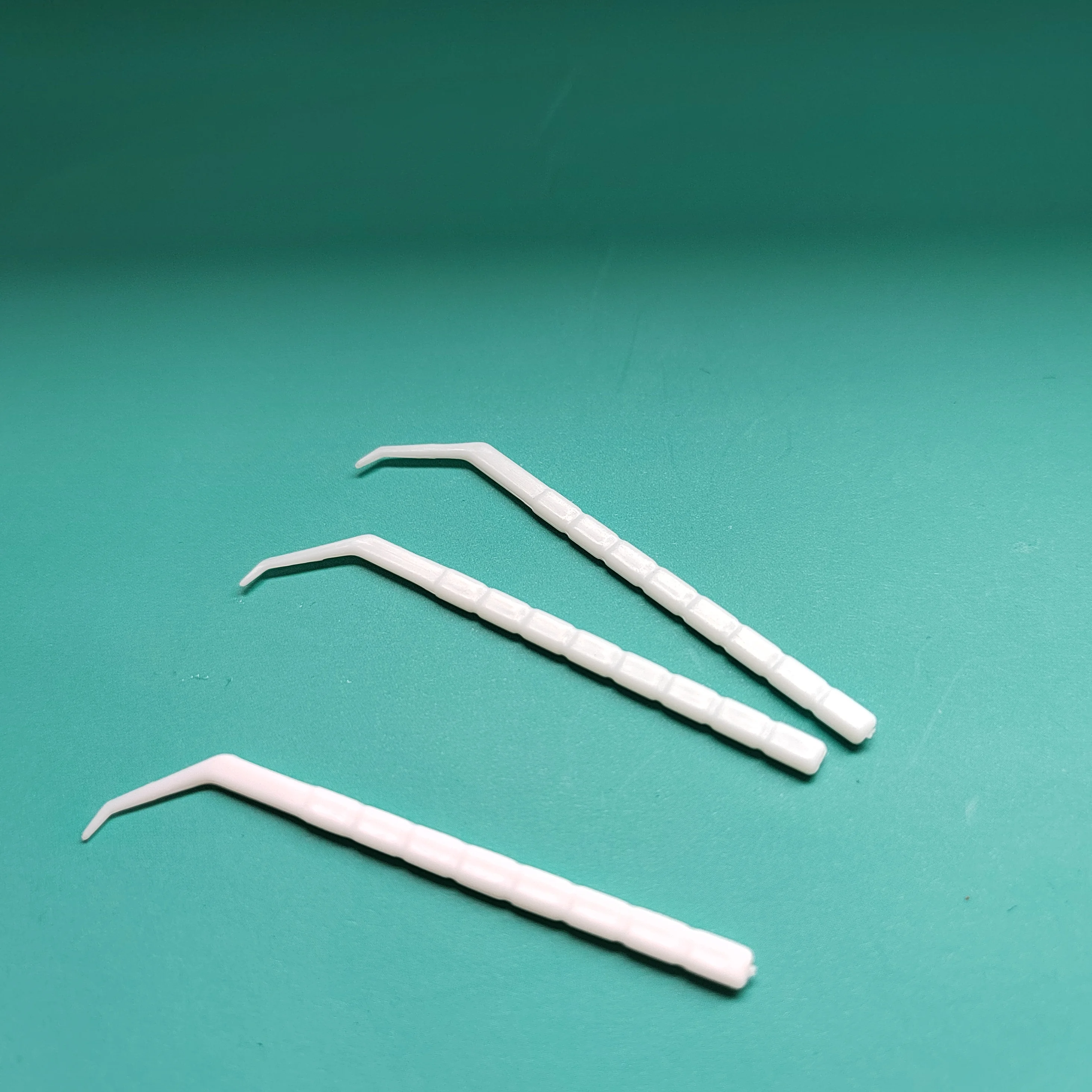 Portable Plastic Curved Hook Toothpicks Multi-Purpose Oral Hygiene Products  for Cleaning Teeth
