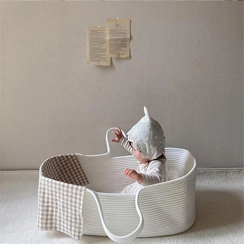 Hand Woven 100% Cotton Rope Baby Diaper Changing Basket With Thick Foam Mattress Pad Baby Changing Basket