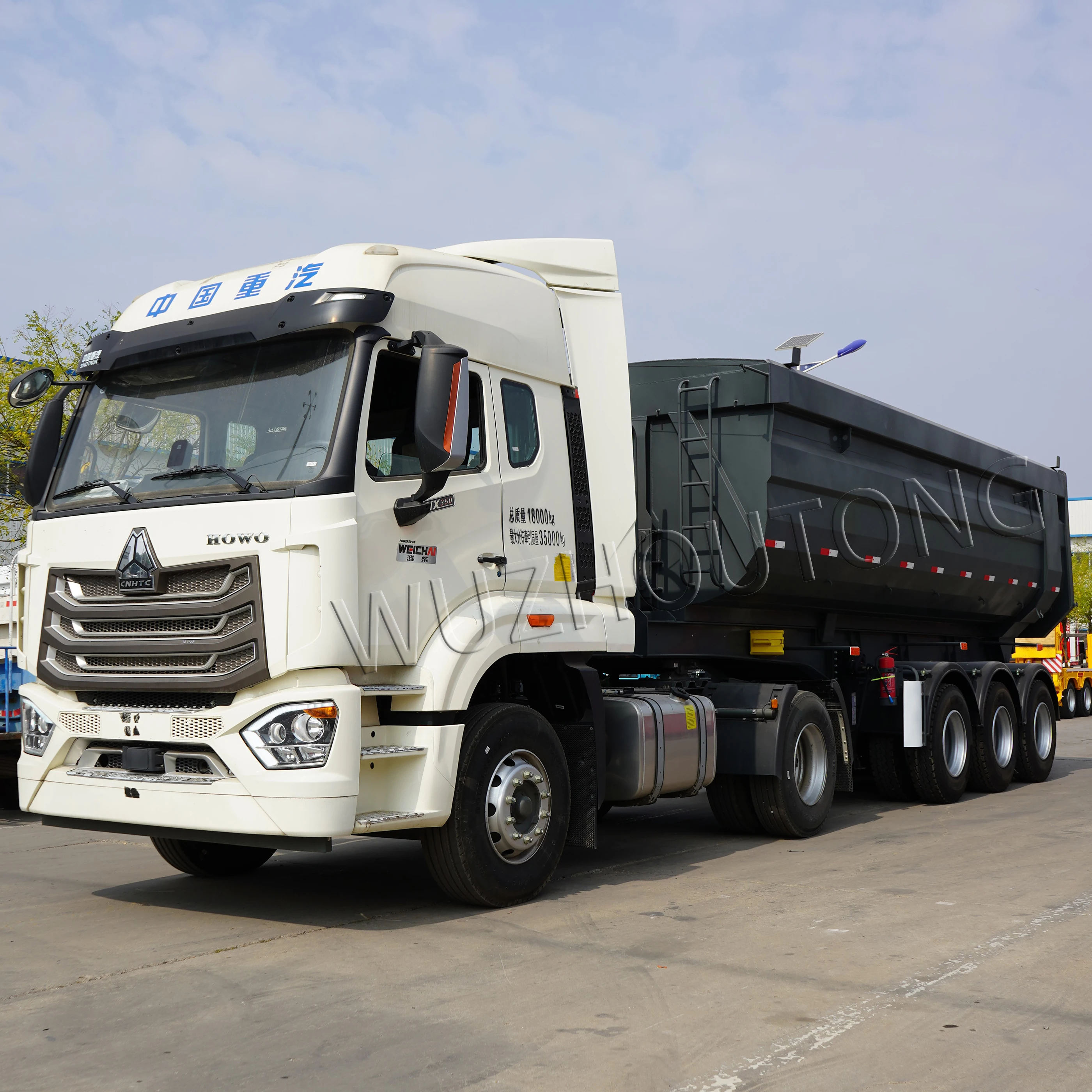 New 3-Axle Rear Dump Truck Diesel Fuel Automatic Transmission RHD Left Steering Euro 3 Euro 2 Emission Standard 6x4 8x4 6x2