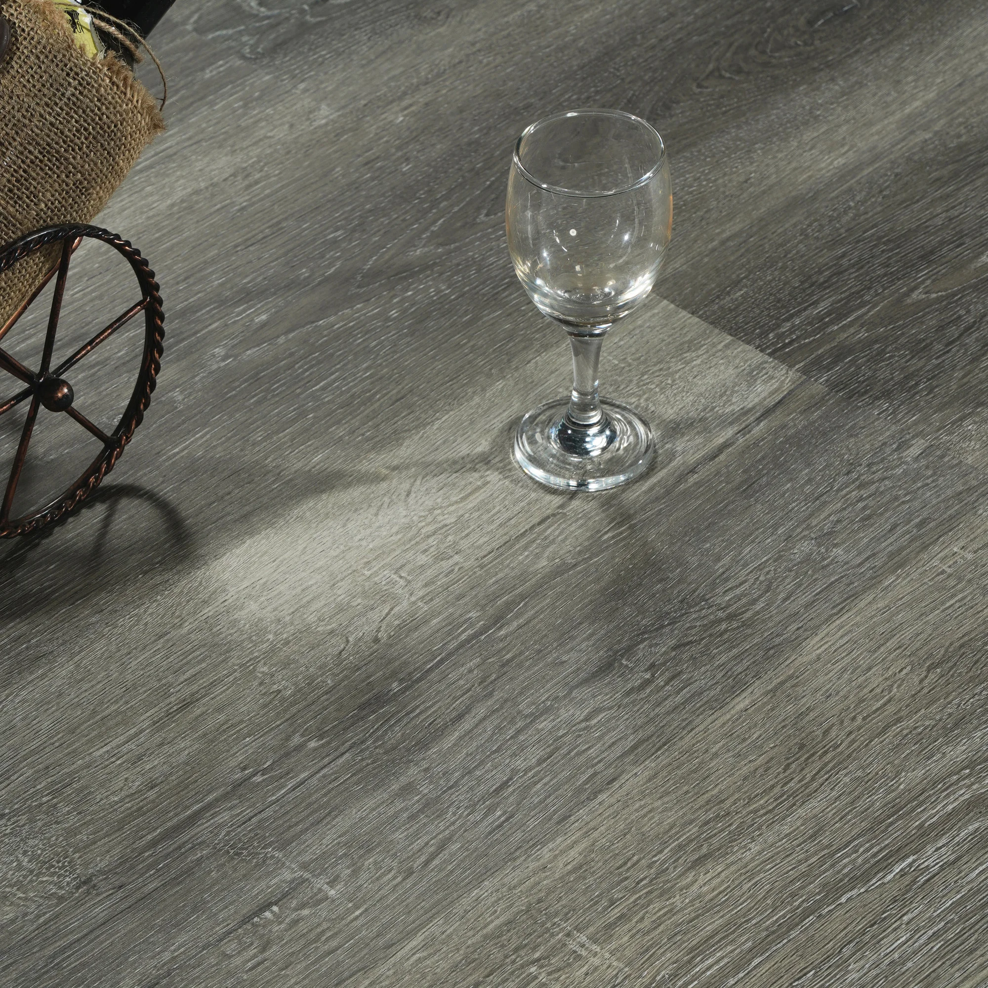 Luxury Rigid Waterproof Click Flooring Panele Winylowe Do azienki Stone Plastic Composite Flooring With Underlay