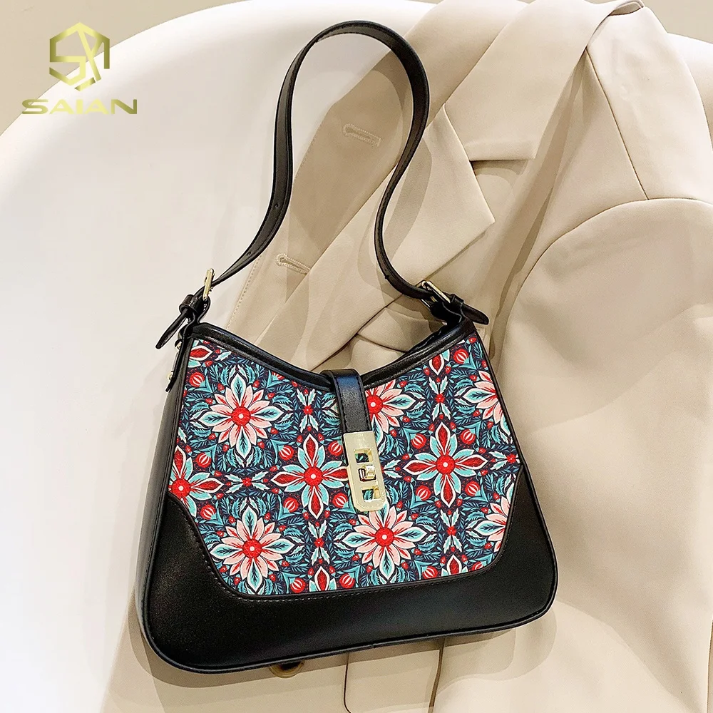 Popular Christmas Designs Santa Elk Clear Leather Vinyl Customized Patterned Printed Vinyl For Making DIY Bows Bags Shoes