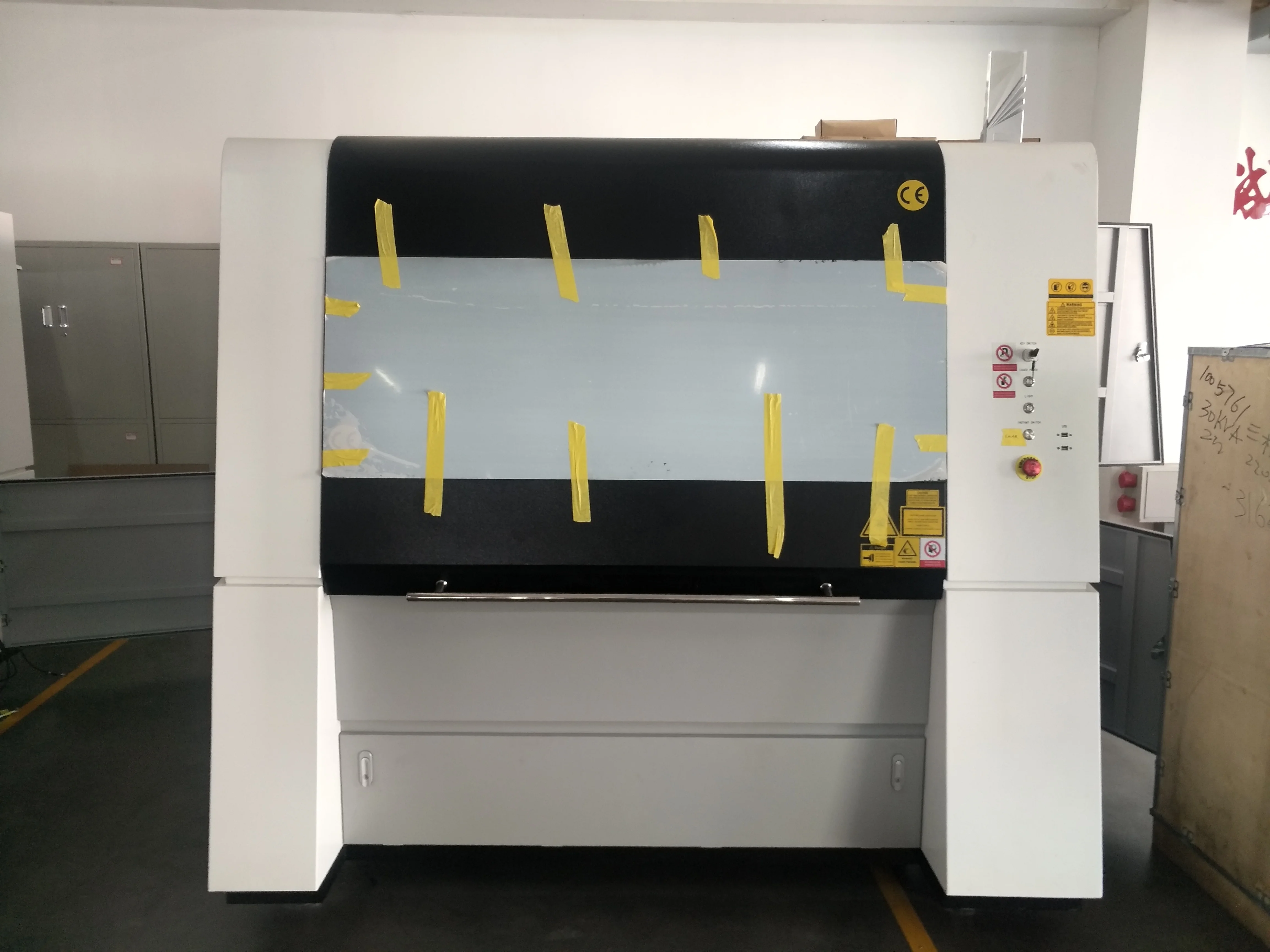 GEWEIKE  hot sales Fiber Laser cutting machine LF1390 for metal