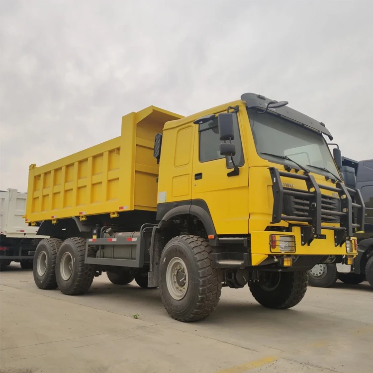 Highly Efficient Engine Sinotruk HOW0 380 400HP 6*6 18 Cubic Meters 10 Wheeler Dumper Manual Truck