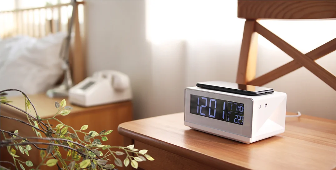 Newest Touch Bedside Wireless Charging Table Lamp With Usb Port Led Night Light With  Wireless Charger For Phone