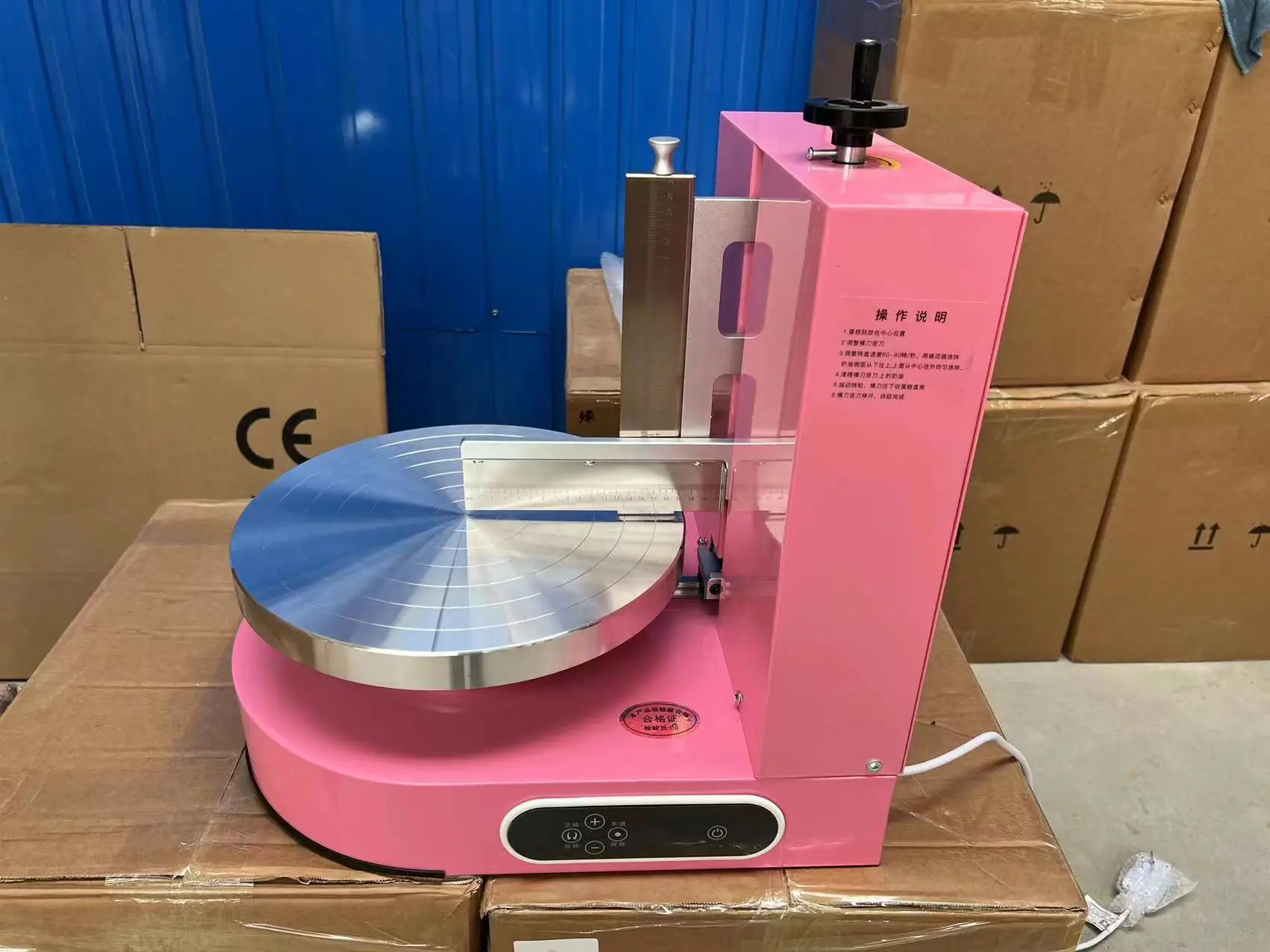 Durable automatic round cake cream plastering coating filling machine for sale cream fill machine for cake