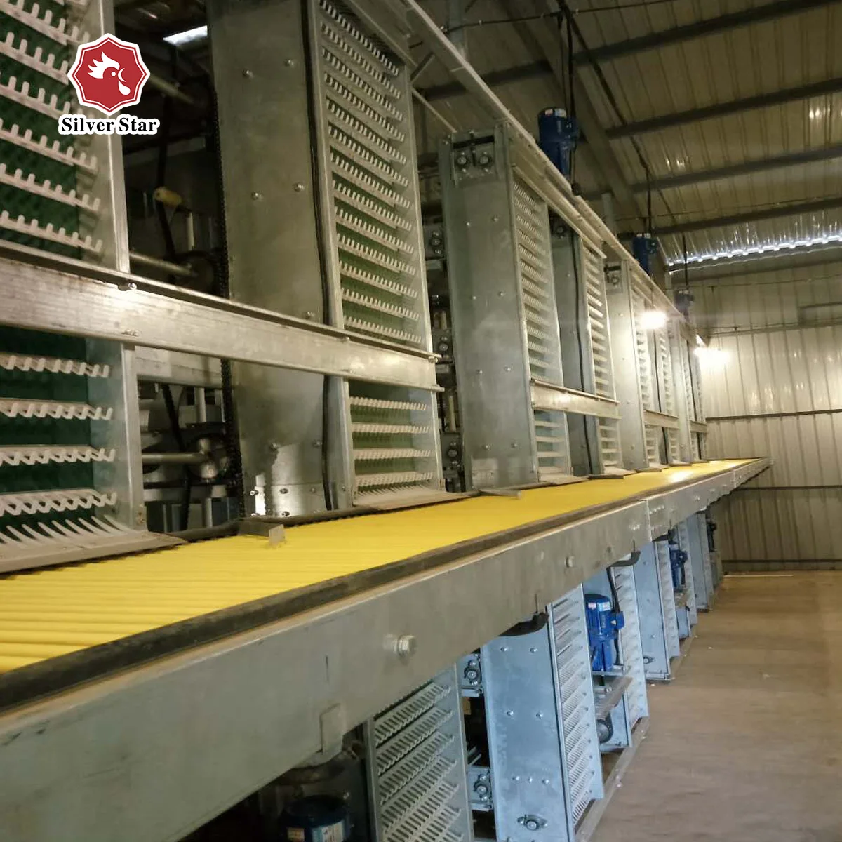 Оборудование для птицеводческой клетки нового типа для фермы