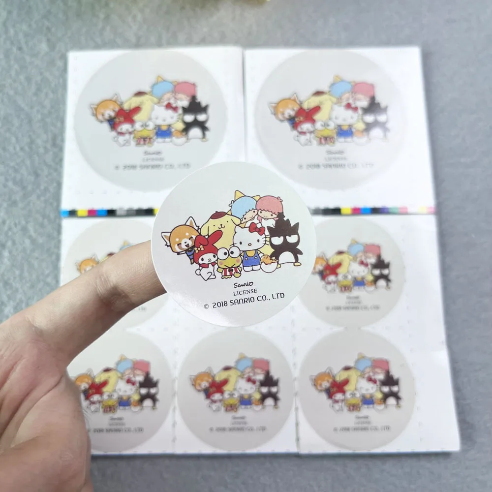 Custom Wholesale Printed Logo Paper  Custom Waterproof Sticker Fashion Design Round Sticker for Small Business