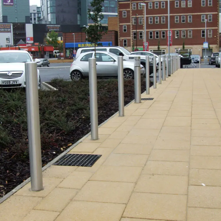 costom design outdoor stainless steel removable fixed security bollards outside road parking metal safety traffic barrier