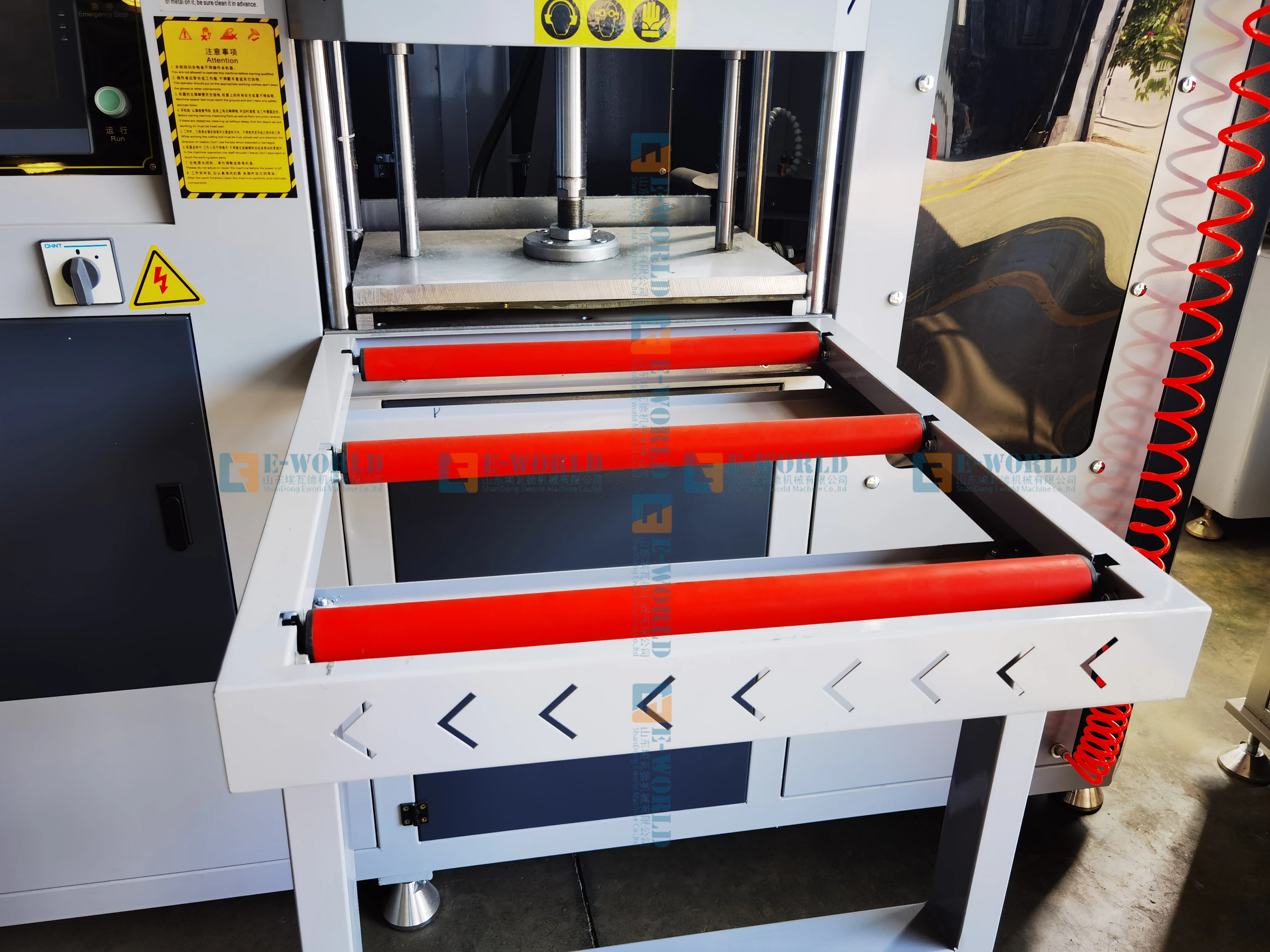 New design PLC control CNC end milling machine/aluminum windows doors end milling machine