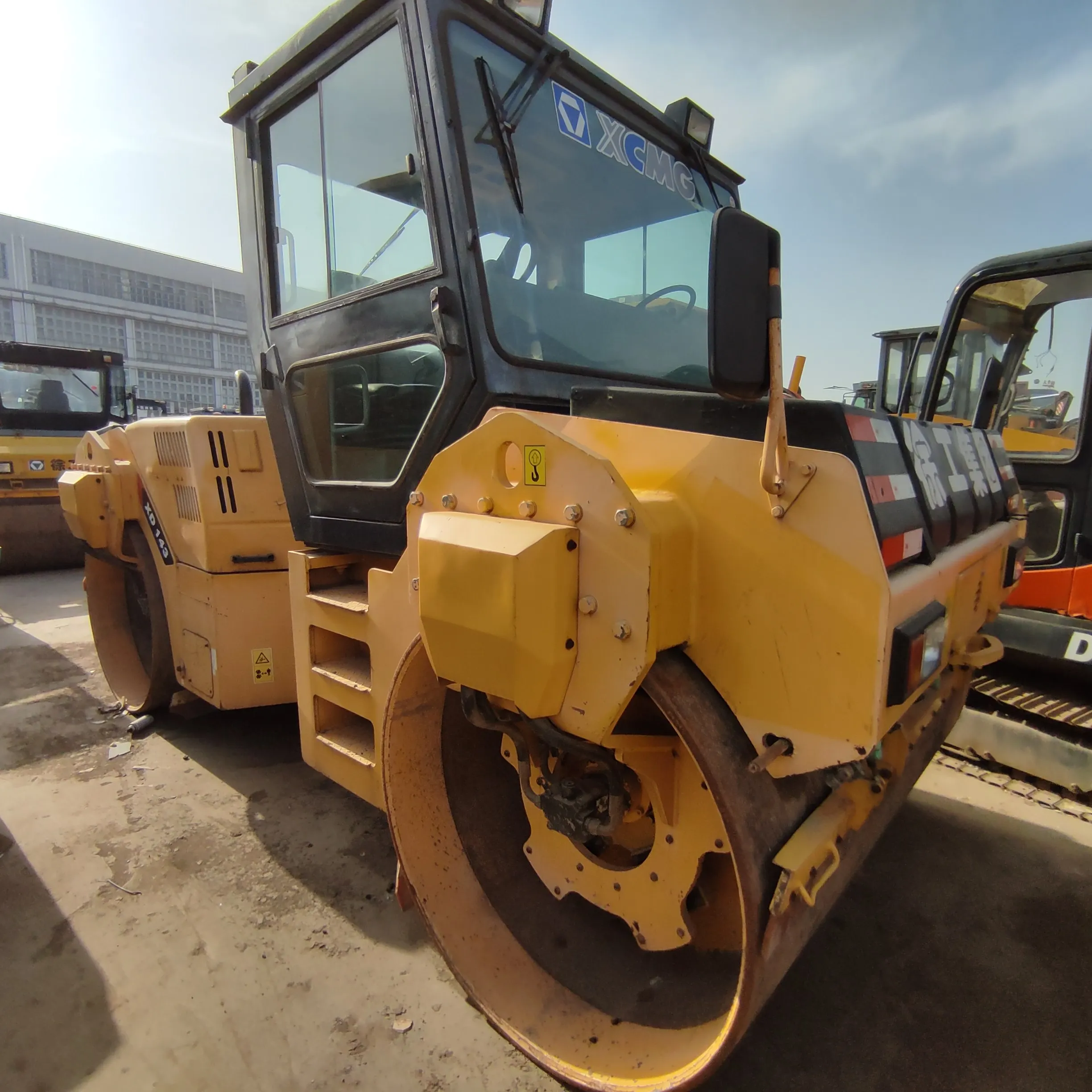 Used China High power road roller XUGONG XS263J for sale