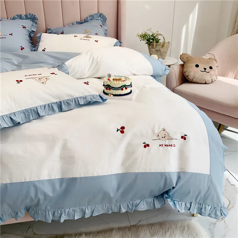 New Arrival 300Tc 5 Star 4 Piece Cartoon Soft Durable Cotton Bed Sheet Bedding Set