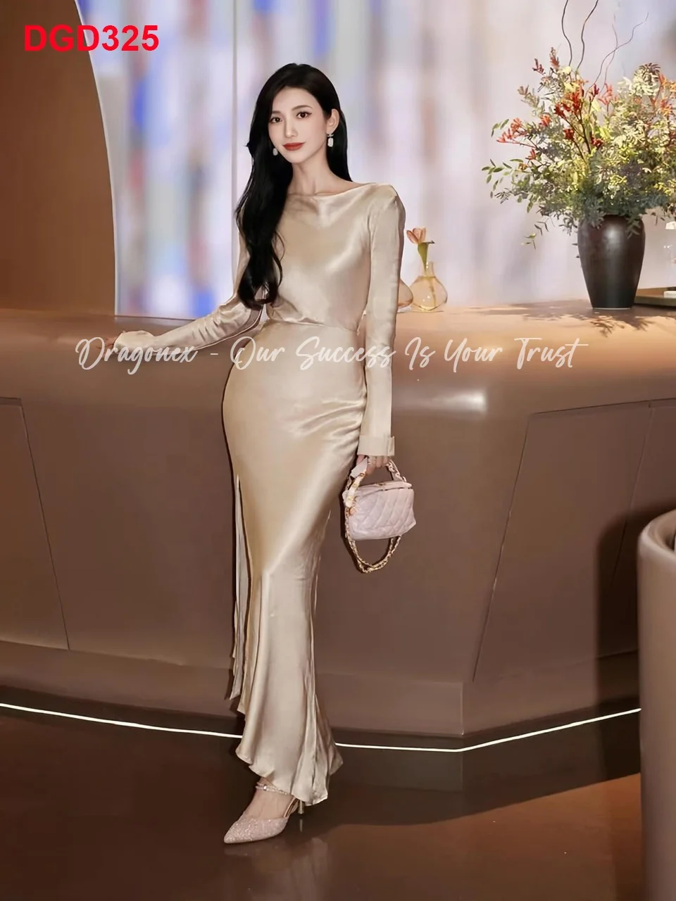 Clothing Manufacturers Custom Ladies High Quality Elegant Ruched Halter Midi Satin Milk Silk Dress For Women