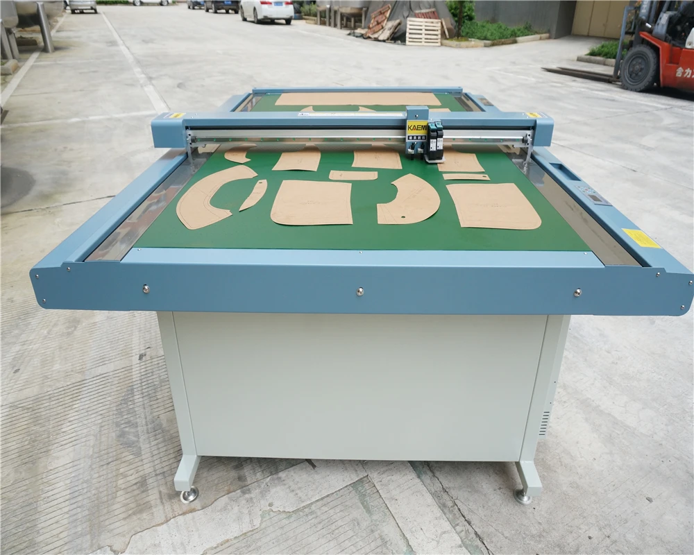 Cutting Machine CNC T-shirt Printing Textile Machinery Fabric Knife Cutter Smart