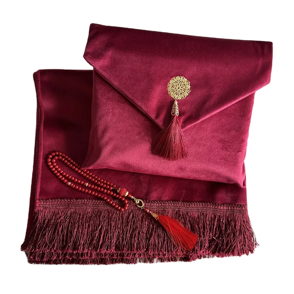 Portable Luxury Design Turkish Velvet Prayer Rug Travel Soft Plush Carpet for Men and Women Ramadan